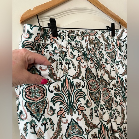 Chico’s So Slimming Girlfriend Leg Ankle Jeans Women’s Size 12 (Large) - Picture 8 of 16